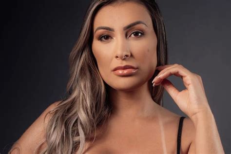 onlyfans andressa urach fotos|Andressa Urach (@andressaurachoficial)